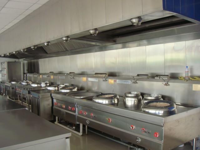 惠州学校食堂商用厨房厨具设备工程会有什么难题